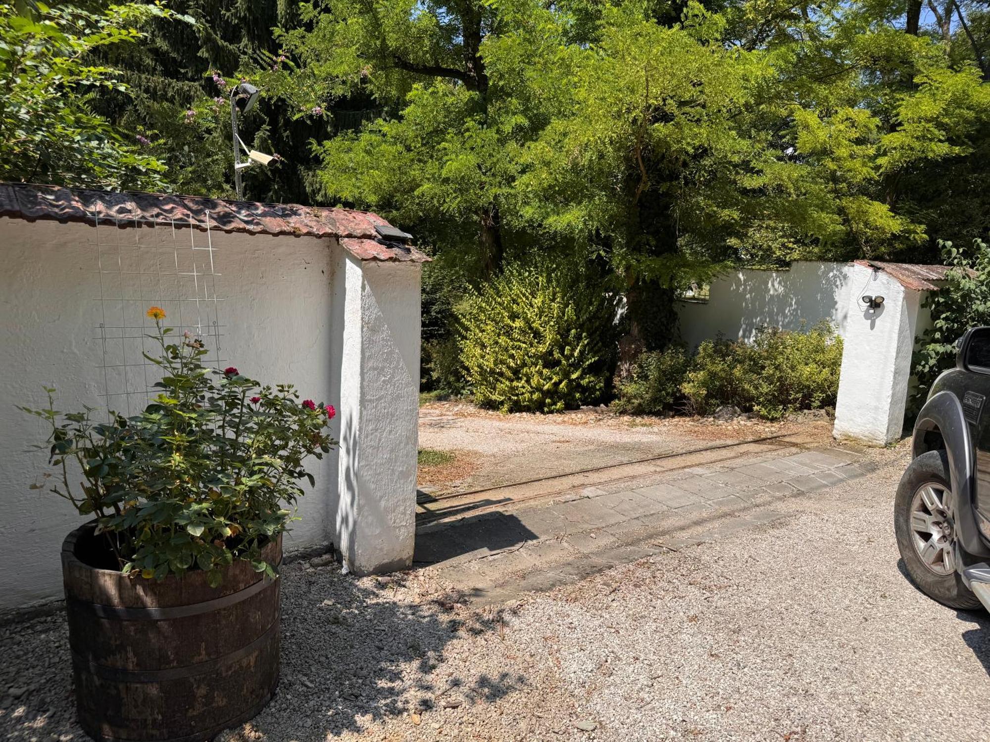 Fonfa Liget Otel Sénye Dış mekan fotoğraf