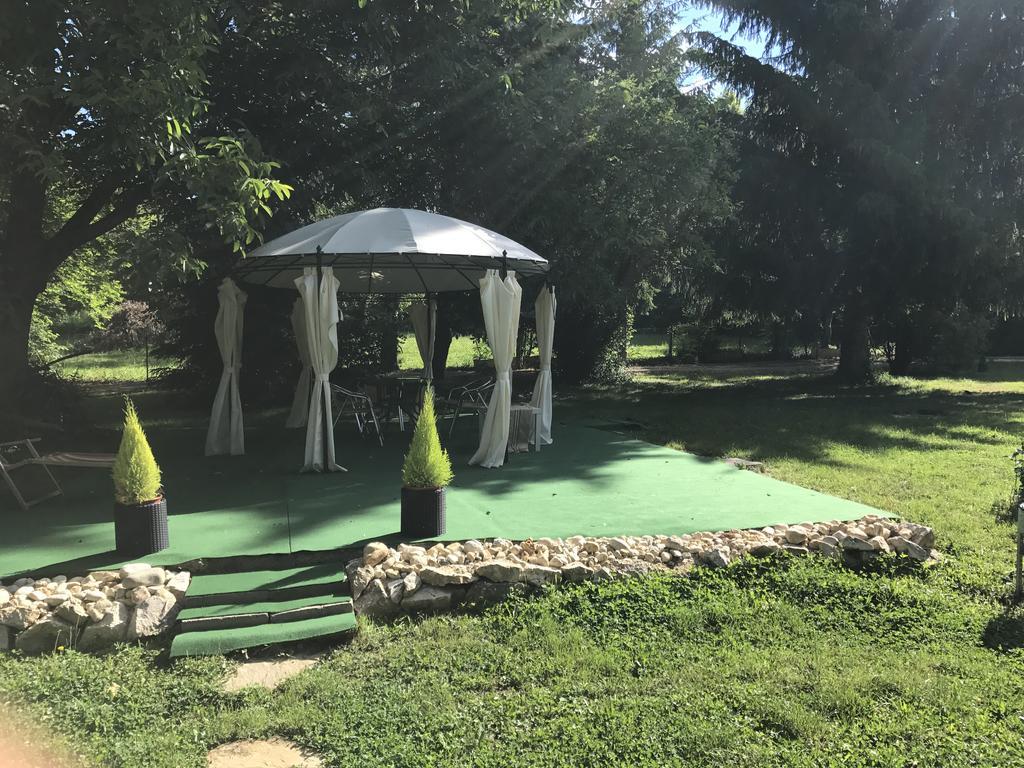 Fonfa Liget Otel Sénye Dış mekan fotoğraf